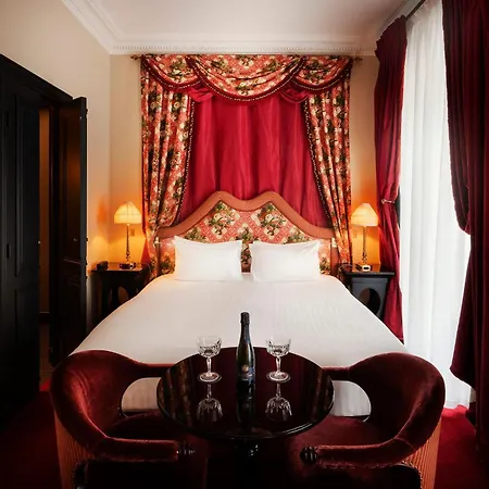 Hotel Maison Athénée Parigi
