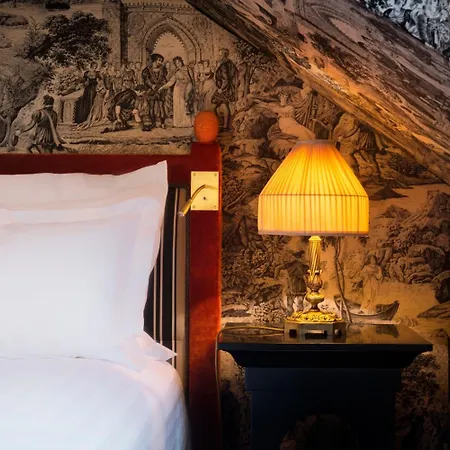 Hotel Maison Athénée Parigi