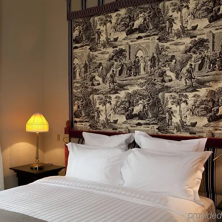 Maison Athénée 4* Parigi