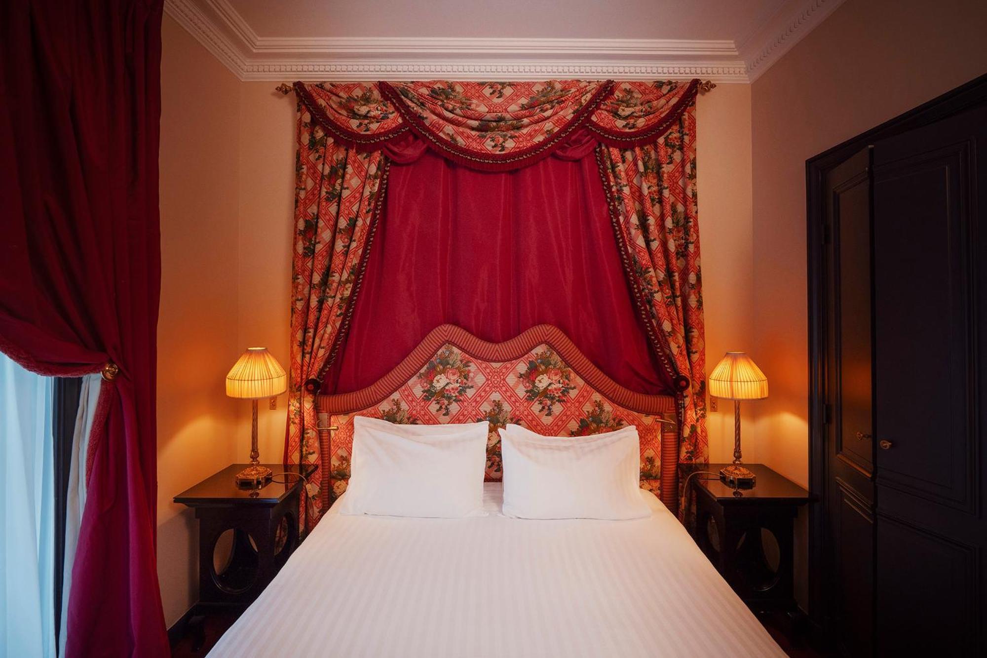 Maison Athenee 4* Paris