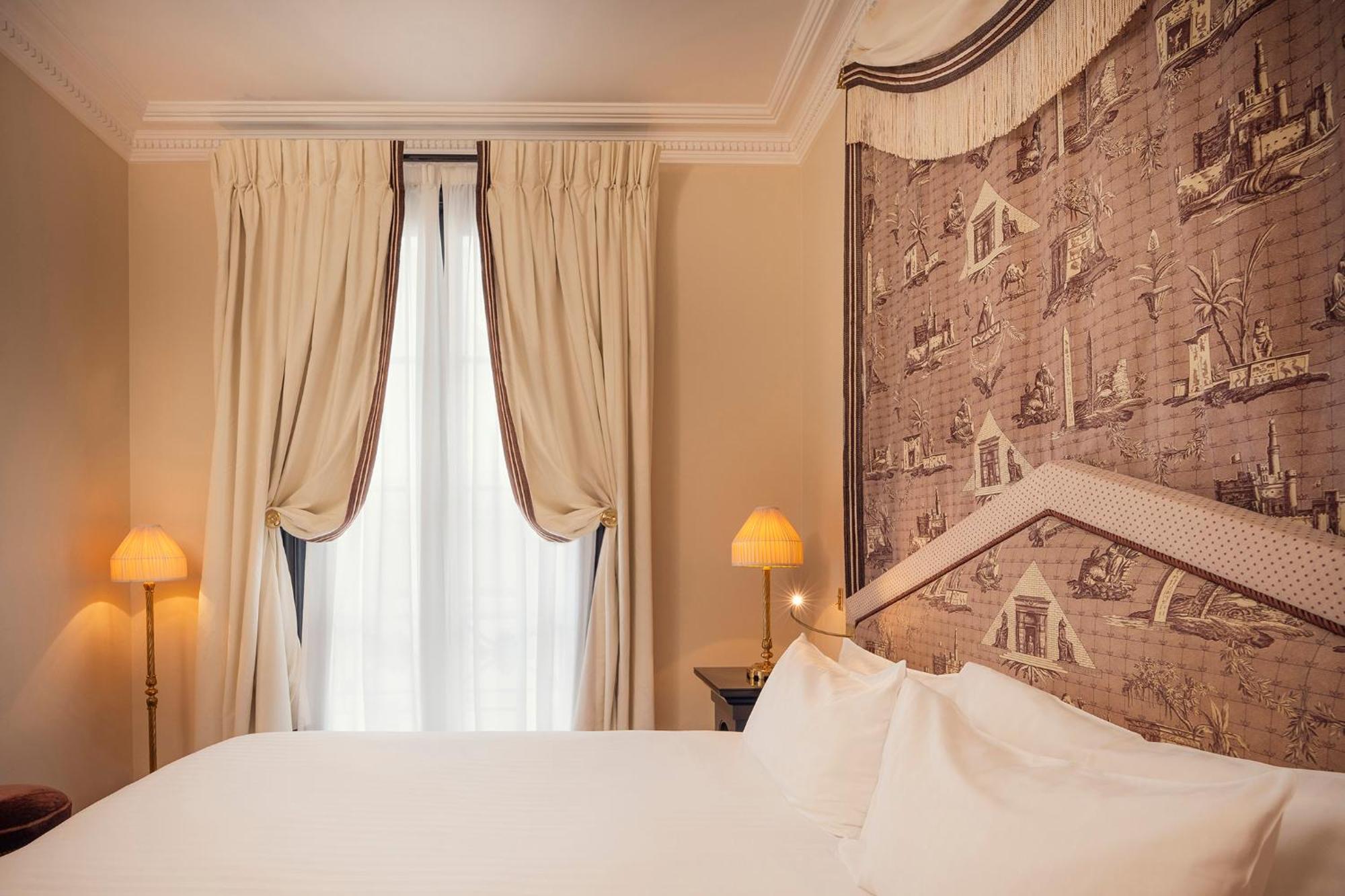 Hotel Maison Athénée Parigi