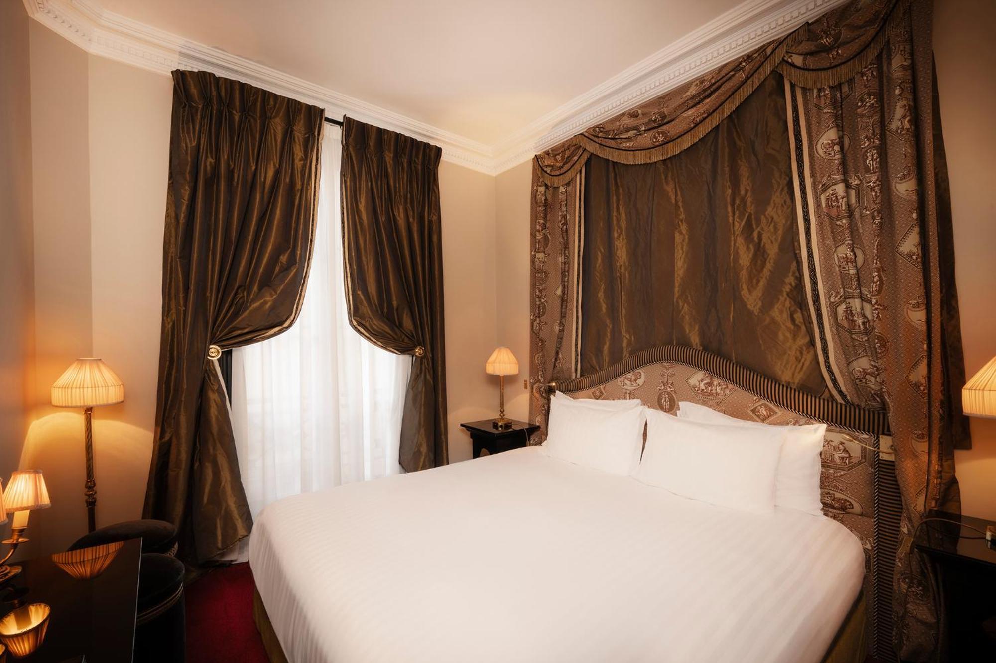 Hotel Maison Athénée Parigi
